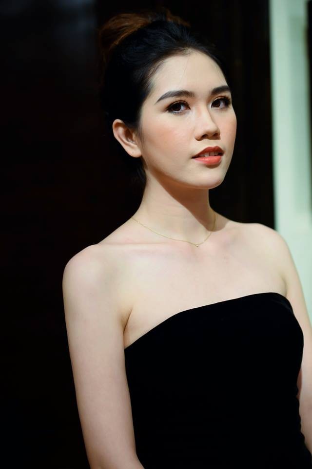 Thực hư chuyện Minh Tiệp “chơi hoang”, bán xế sang tặng vợ mua đồng hồ hiệu - 3 Minh Tiệp tiết lộ, bà xã bề ngoài tưởng khó gần, lạnh lùng nhưng thực chất lại rất dễ gần.