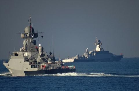 Nga tăng gấp đôi Kalibr đến Syria sau động thái của Mỹ - 1
Chiến hạm mang tên lửa Kalibr của Nga.