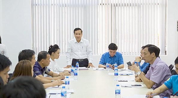 Lãnh đạo Tổng LĐLĐ VN gặp gỡ công nhân lao động Hải Phòng - 1
Đồng chí Nguyễn Văn Thành - Phó Chủ tịch UBND TP. Hải Phòng phát biểu tại buổi làm việc với Tổng LĐLĐ VN và Lãnh đạo Công ty TNHH Sao Vàng