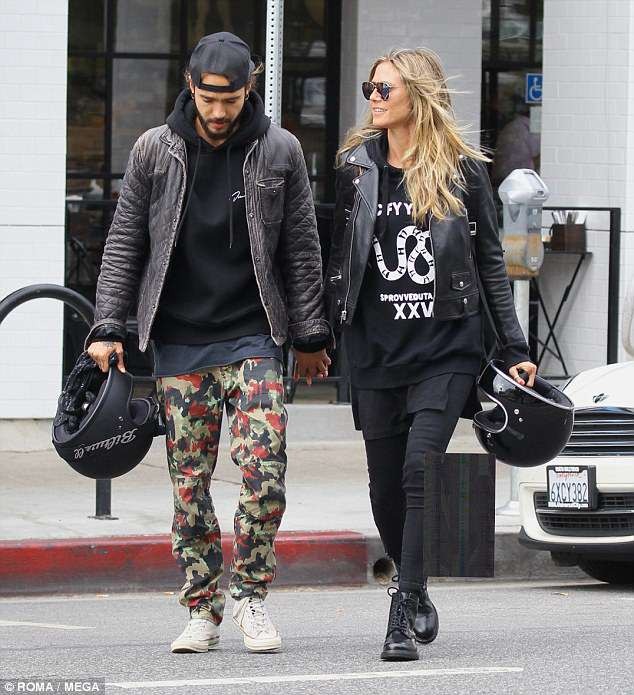 Heidi Klum hạnh phúc hôn bồ kém 17 tuổi - 3
Heidi Klum và Tom Kaulitz hẹn hò với nhau từ tháng 3