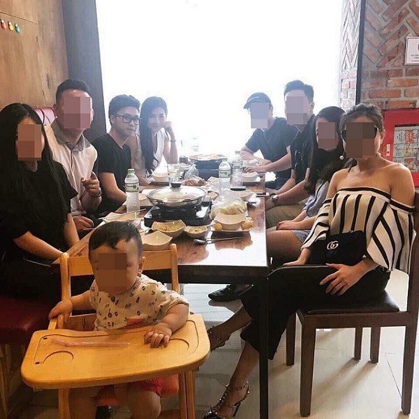 Á hậu Tú Anh chính thức công khai chú rể - 1
Tú Anh từng bị bắt gặp đi chơi cùng bạn trai