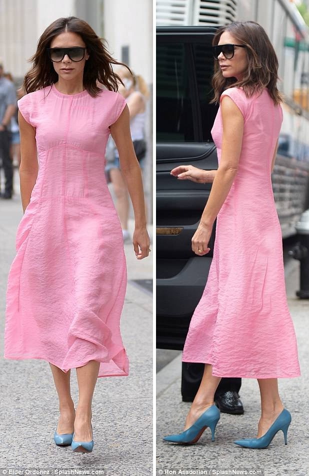 
Gu của Victoria luôn là tinh tế, giản đơn và nữ tính.
