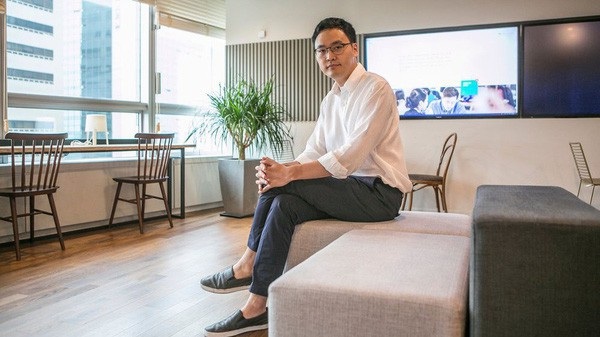 Bỏ việc nha sĩ xây dựng ứng dụng thanh toán giao dịch tỷ USD mỗi tháng - 1
Lee Seung-gun, người sáng lập Viva Republica - Ảnh: Bloomberg.