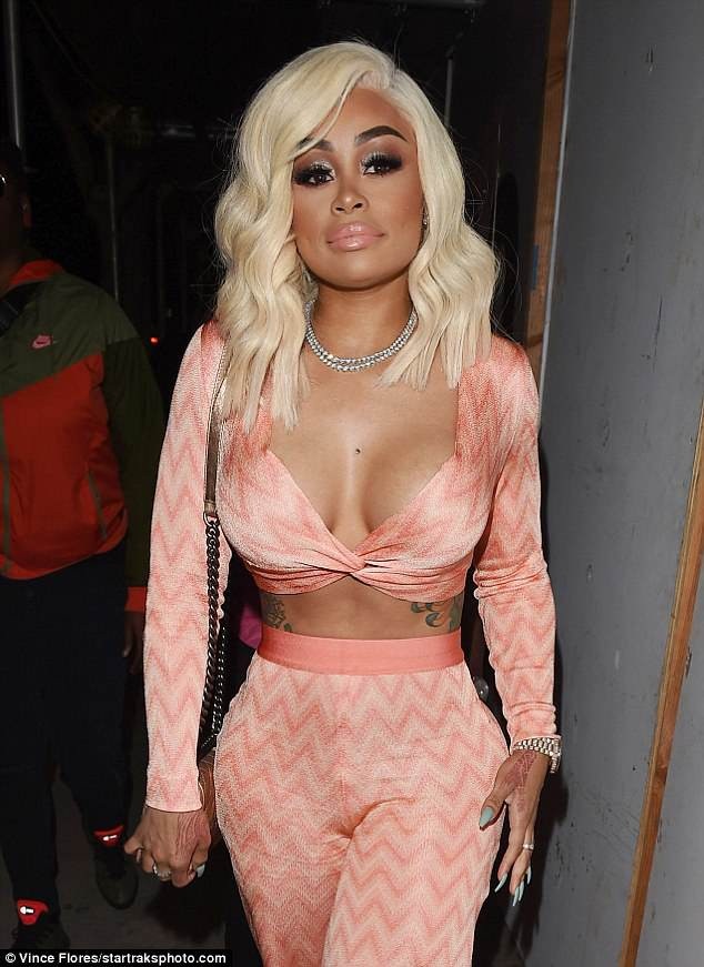 Vũ nữ thoát y khoe thân hình bốc lửa - 3
Blac Chyna và Amber Rose là 2 vũ nữ hiếm hoi nổi tiếng như sao hạng B ở Hollywood
