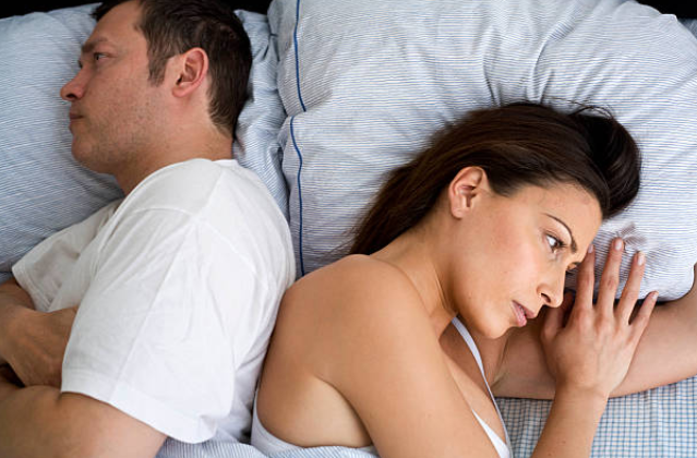 Cả năm "hoạt động" đôi lần, nhưng chồng nhất định không thừa nhận yếu sinh lý - 1 Cả năm "hoạt động" đôi lần, nhưng chồng nhất định không thừa nhận yếu sinh lý - 1