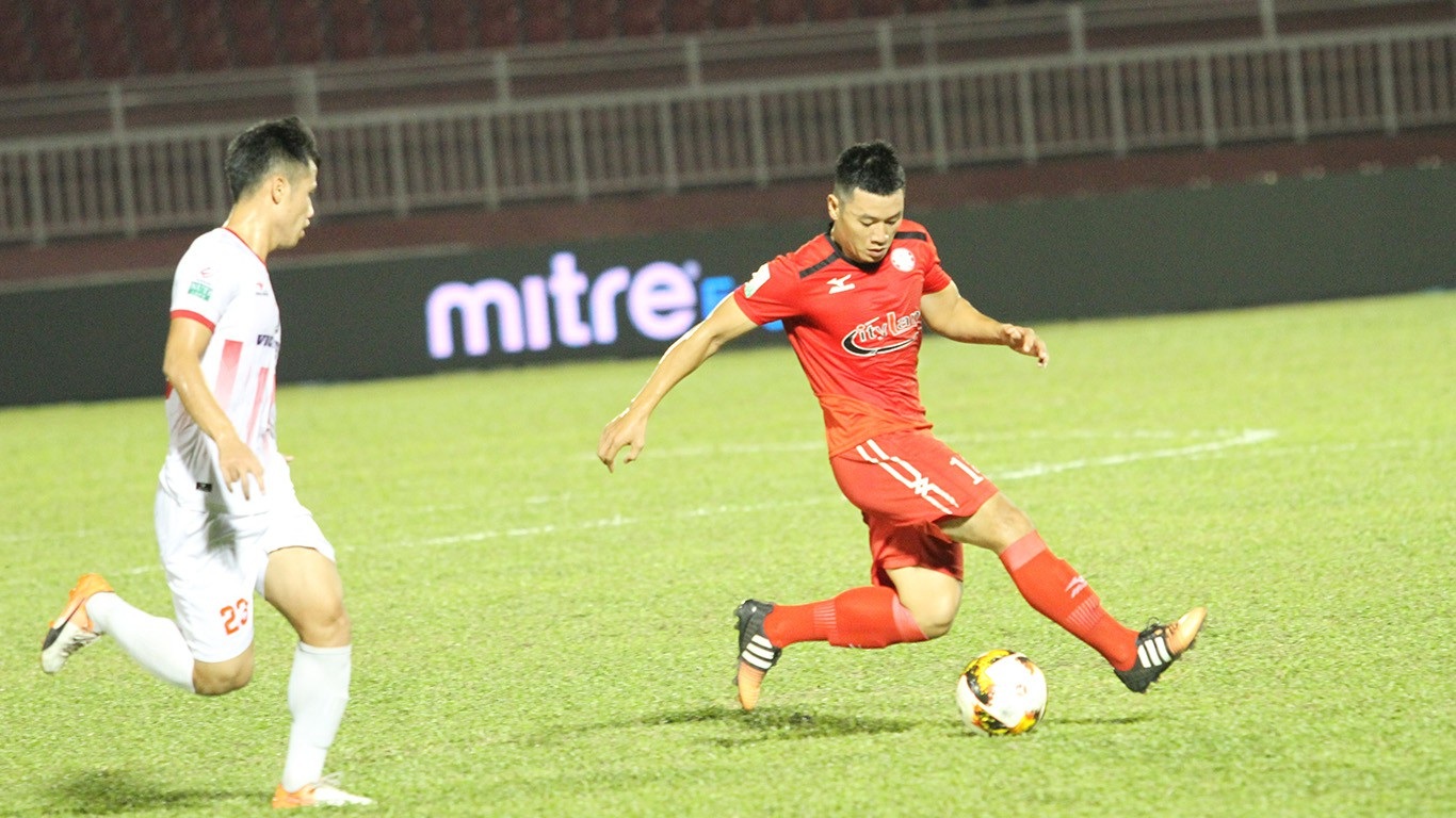 Khốc liệt cuộc đua trụ hạng tại V-League - 2 CLB TPHCM sẽ có thêm 1 trận quyết đấu với các đội nhóm dưới (ảnh: Trọng Vũ)