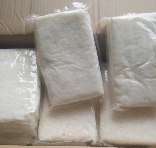 Làm thạch dừa cho con ăn, mẹ bất ngờ kiếm được gần 1.000 USD - 3 
1kg thạch thô có thể nấu ra 12-14kg thạch thành phẩm