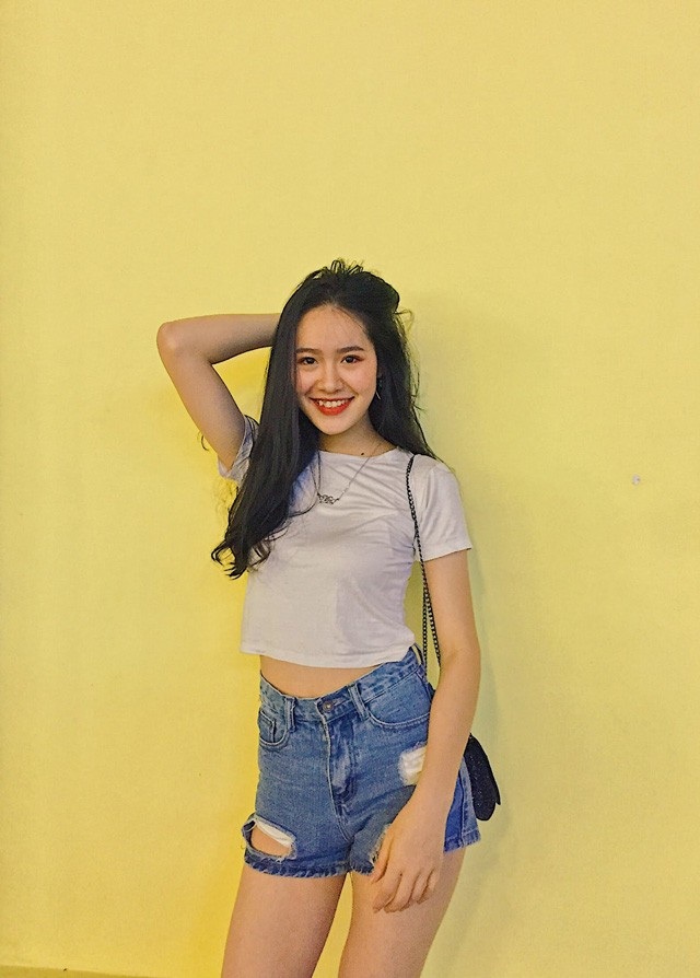 Những nữ sinh xinh xắn tại cuộc thi tài sắc sinh viên Imiss Thăng Long 2018 - 2
Ngô Thị Vân