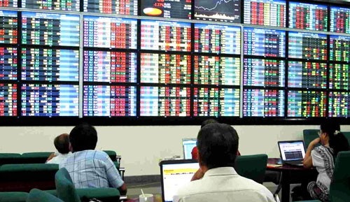 Thưởng cổ phiếu - cơ hội “đón sóng” cho các nhà đầu tư - 1 Thưởng cổ phiếu - cơ hội “đón sóng” cho các nhà đầu tư - 1