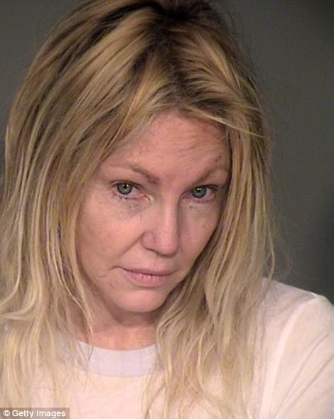 Heather Locklear bị bắt và phải chi 20 nghìn USD tiền bảo lãnh - 5
Heather Locklear bị bắt vì tội bạo hành hồi tháng 2 vừa qua
