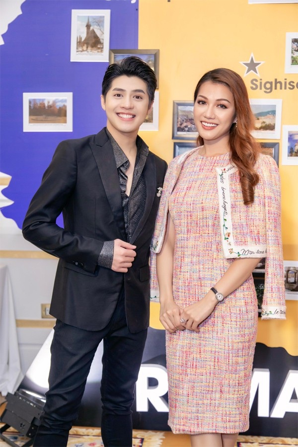 Noo Phước Thịnh mang gương mặt khác lạ khi đến chia vui với Lý Nhã Kỳ - 14
Hoa hậu Thái Nhiên Phương tinh tế dự sự kiện.