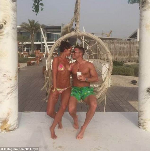 
Danielle và Michael sẵn sàng có thêm con dù bé trai của họ mới được 9 tháng tuổi.
