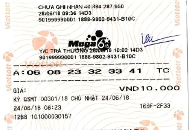 Bỗng dưng trúng số hơn 45 tỷ đồng khi... dạo phố - 2
Tấm vé may mắn trúng hơn 45 tỷ đồng của bà H.