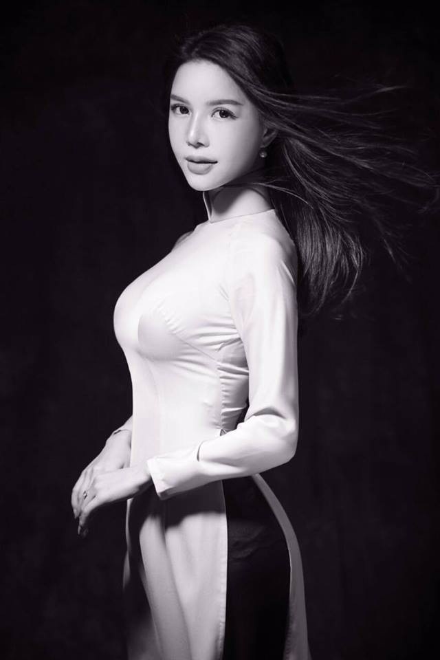 Vì sao MC Nhã Uyên vắng bóng sau top 15 Hoa hậu Đông Nam Á? - 3 Vì sao MC Nhã Uyên vắng bóng sau top 15 Hoa hậu Đông Nam Á? - 3