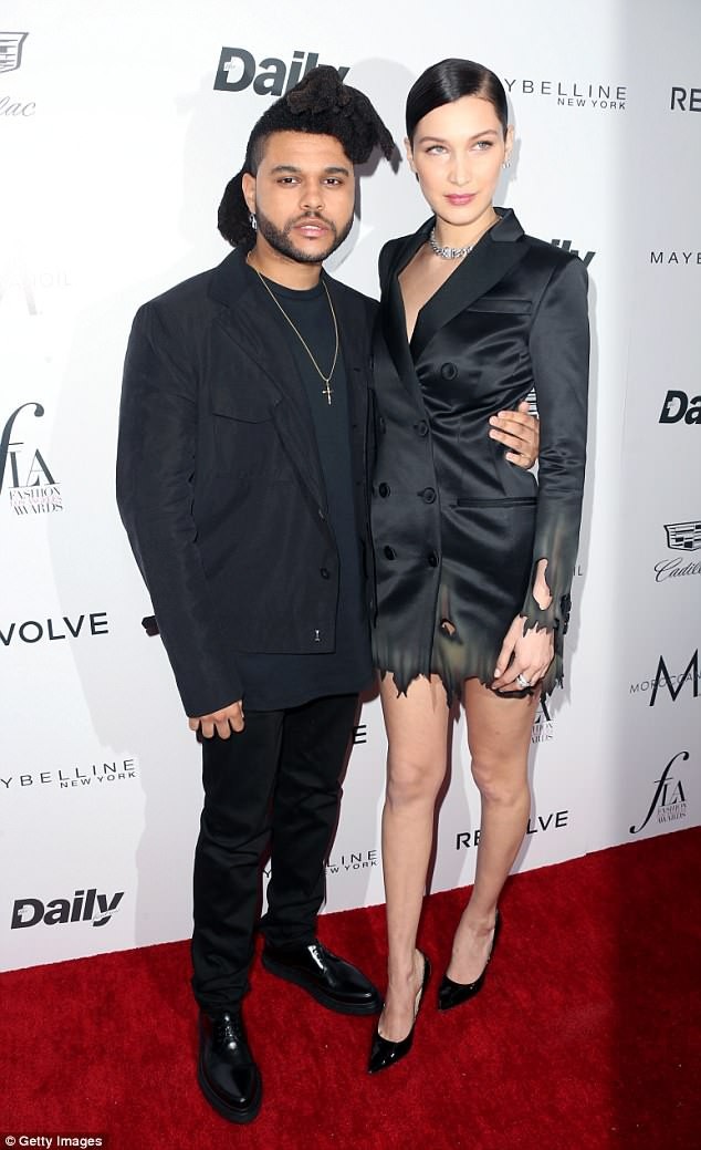 
Cô và tình cũ The Weeknd đã tái hợp và đi chơi cùng nhau tại Paris 1 ngày trước đó.
