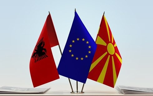 EU sẵn sàng đàm phán kết nạp Albania và Macedonia làm thành viên - 1
Ảnh minh họa: Reuters