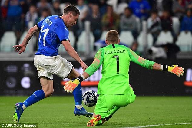 Hà Lan và Italia bất phân thắng bại tại Juventus Arena - 10
Andrea Belotti bỏ lỡ nhiều cơ hội ghi bàn cho Italia ở trận đấu này
