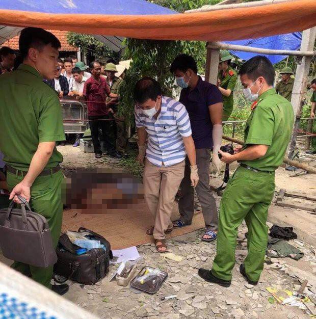 Nổ máy xay xát, 2 người tử vong tại chỗ - 1
Vụ nổ khiến 2 người tử vong tại chỗ (Ảnh: ĐN)