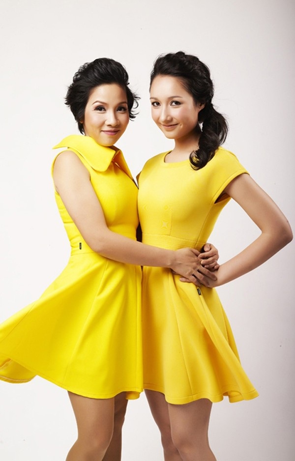 Các cô con gái xinh như hot girl của Thanh Lam, Anh Quân, Tú Dưa - 2 Điều đáng quý là sau khi nhạc sĩ Anh Quân kết hôn với ca sĩ Mỹ Linh, Mỹ Linh hết mực yêu thương Anna và cô bé cũng yêu quý mẹ Mỹ Linh như mẹ ruột của mình. Hai mẹ con thường xuyên chia sẻ những khoảnh khắc vui vẻ, ý nghĩa bên nhau.