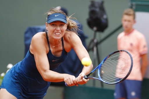 
Sharapova đã không thể lọt vào bán kết Roland Garros
