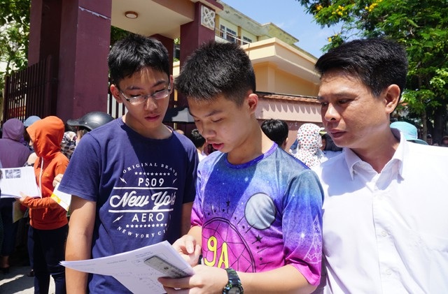 Nghệ An: Đề Toán lớp 10 không khó, có tính phân loại cao - 3 Điểm c, câu 4, phần hình học được đánh giá là câu hỏi khó, không có nhiều học sinh hoàn thành được yêu cầu của phần thi này