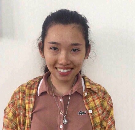 Nỗi đau người đàn bà bị “vợ mới” của chồng đánh tàn bạo - 1
Nguyễn Thị Linh tươi cười khi bị cơ quan điều tra tạm giữ hình sự.