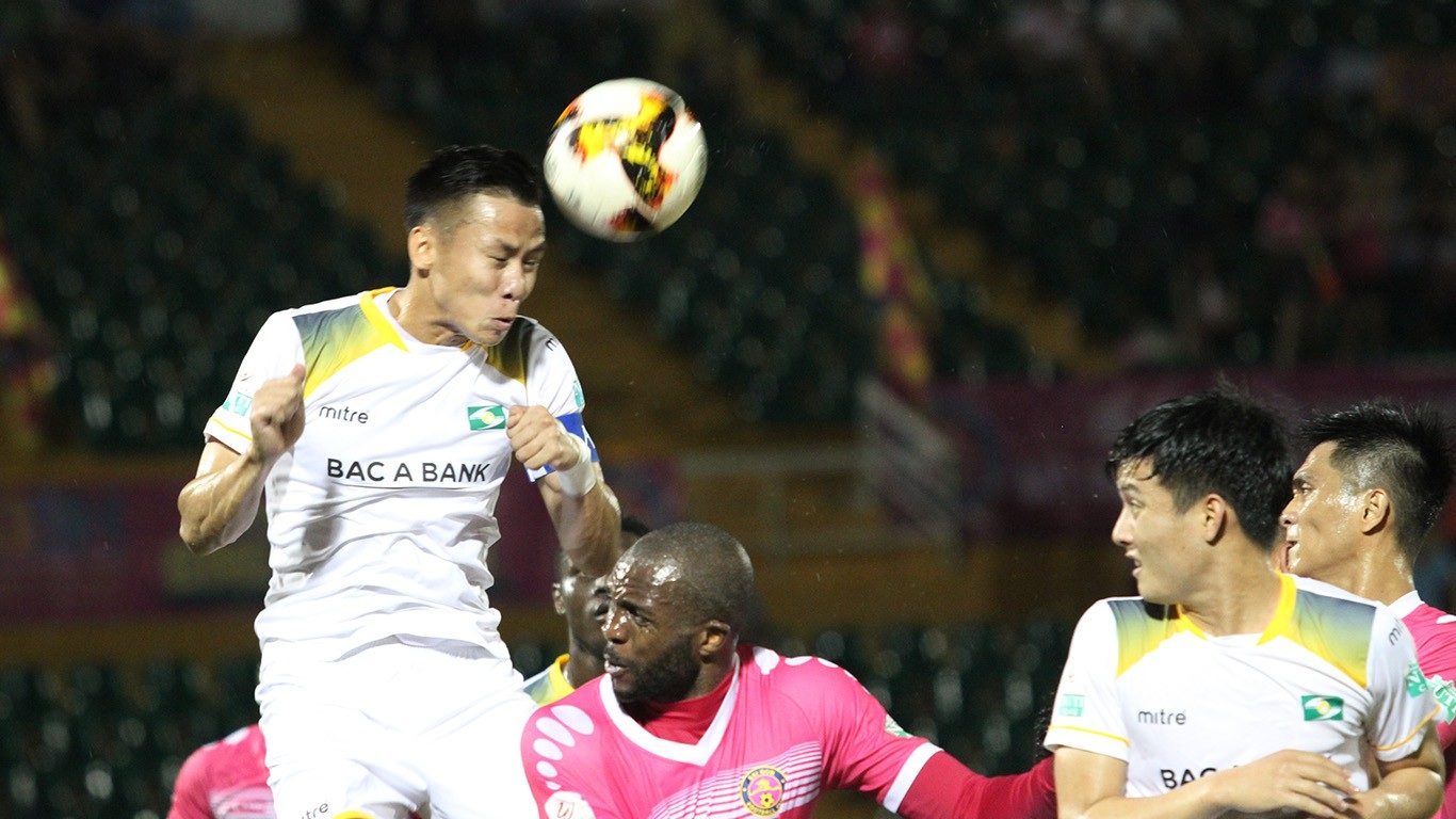 Khốc liệt cuộc đua trụ hạng tại V-League - 3 SL Nghệ An sẽ tái ngộ Sài Gòn FC ở sân Vinh (ảnh: Trọng Vũ)