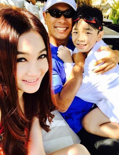 “Dâm phụ lẳng lơ nhất màn ảnh Hoa ngữ” trẻ đẹp ở tuổi 52 - 10 “Dâm phụ lẳng lơ nhất màn ảnh Hoa ngữ” trẻ đẹp ở tuổi 52 - 10