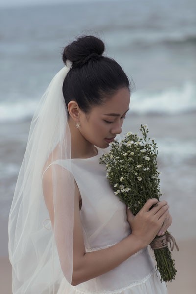 Ca sĩ Hoàng Quyên bất ngờ kết hôn với bạn trai kiến trúc sư - 3 Ca sĩ Hoàng Quyên bất ngờ kết hôn với bạn trai kiến trúc sư - 3