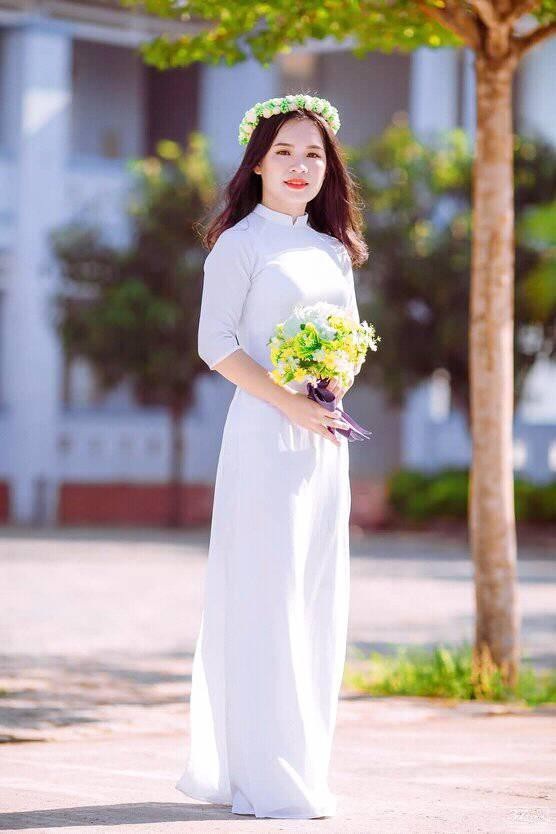 Một lớp dân tộc nội trú có 2 nữ sinh đạt 9,5 điểm Ngữ văn - 2 Vi Hồng Hà Sương - thí sinh có điểm xét tuyển đại học khối C cao nhất Trường DTNT THPT số 2 tỉnh Nghệ An
