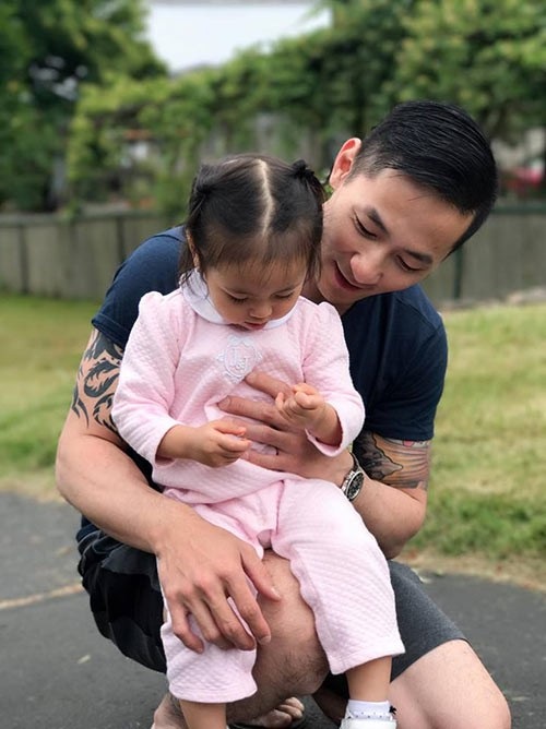 Hé lộ anh trai, em trai "soái ca" của các Hoa hậu Việt - 14 ... và đặc biệt rất quý cháu gái của mình.