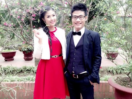 Hé lộ anh trai, em trai "soái ca" của các Hoa hậu Việt - 16 Quang Huy tốt nghiệp trường Đại học Kinh doanh & Công nghệ Hà Nội. Quang Huy từng hỗ trợ chị gái mở cửa hàng thời trang và giúp đỡ Ngọc Hân trong nhiều dự án.