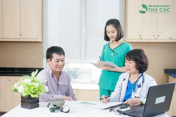 Ung thư dạ dày: đừng để bị “đánh lừa” bởi các triệu chứng viêm dạ dày thông thường - 3 Khám sức khỏe, tầm soát ung thư định kì luôn được các bác sĩ khuyến khích