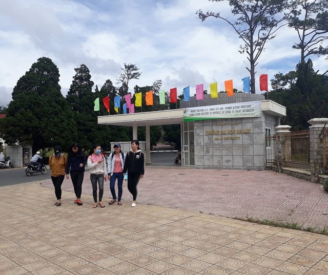 Trường Đại học Đà Lạt công bố mức điểm sàn xét tuyển - 1 Trường Đại học Đà Lạt công bố mức điểm sàn nhận hồ sơ đăng ký xét tuyển đại học hệ chính quy năm 2018