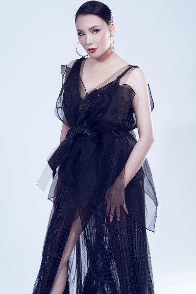 Hồ Quỳnh Hương: “Mười mấy năm rồi tôi không liên lạc với anh Hà Dũng” - 3 Hồ Quỳnh Hương: “Mười mấy năm rồi tôi không liên lạc với anh Hà Dũng” - 3