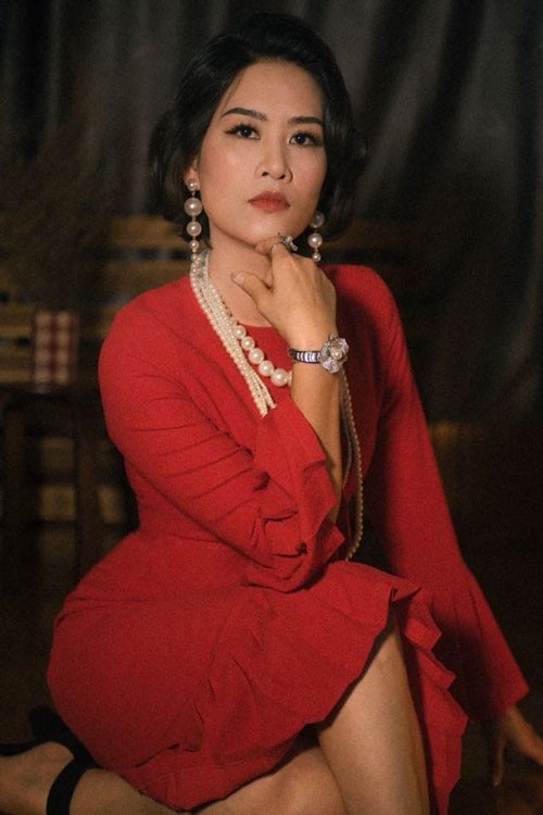 Trong phim, Nguyệt là nhân vật phản diện với tính cách thảo mai, lật mặt, phản bội và thường xuyên chơi xấu bạn bè. Ngay cả người bạn thân của Nguyệt cũng luôn bị cô soi mói, dè bỉu và nói xấu.