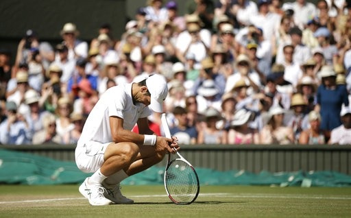 Djokovic vô địch Wimbledon sau chiến thắng áp đảo trước Anderson - 2
Anderson không còn đủ sức lực để cạnh tranh với Djokovic