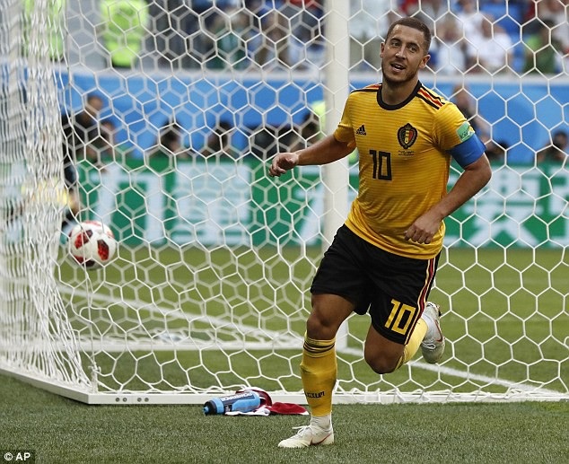 10 ngôi sao tăng giá trị chuyển nhượng sau World Cup 2018 - 6
Eden Hazard là ngôi sao sáng nhất giúp Bỉ giành hạng ba World Cup 2018, khi anh ghi đến 5 bàn thắng. Hazard cũng ngỏ ý muốn rời Chelsea và Real Madrid khao khát sở hữu ngôi sao tài năng này.