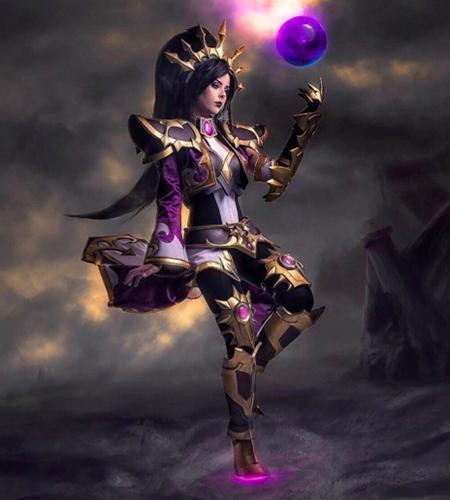Ngỡ ngàng trước những màn hoá thân thành sao giống y xì đúc - 6 Cô gái trẻ Helly Valentine cũng đã mang đến một phiên bản Li-Ming trong “Diablo” vô cùng chân thật