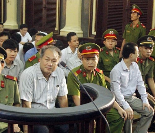 6 tháng, 408 vụ việc được các Ban Nội chính tỉnh ủy đôn đốc, chỉ đạo - 1 Nhiều vụ án kinh tế, tham nhũng lớn được đốc thúc, chỉ đạo việc điều tra, truy tố, xét xử