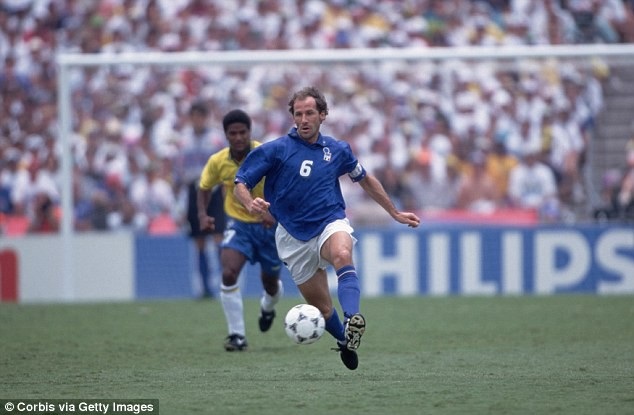 Thủ môn vô địch World Cup 2018 dù chưa đá phút nào cho tuyển Pháp - 3
Baresi vô địch World Cup 1982 khi chưa đá cho Italia một phút nào