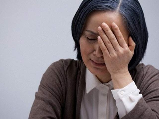 Con trai "nghịch tử", cha mẹ trả nợ, dọn "rác" nửa đời vẫn không biết "dạy con thế nào"? - 1 Vợ chồng tôi sức cùng lực kiệt vì đứa con trời đánh. Ảnh minh họa