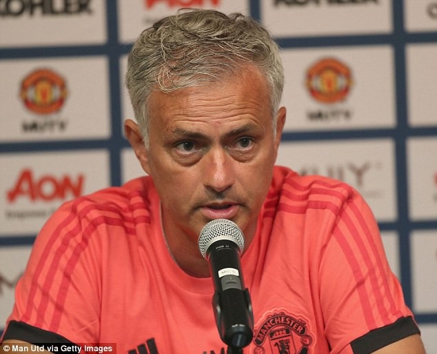 Hòa thất vọng, Mourinho thừa nhận sự thật đáng buồn - 1
HLV Mourinho thừa nhận MU có thể thua tơi tả ở giai đoạn chuẩn bị cho mùa giải mới