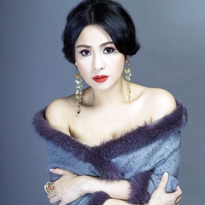 Li kỳ chuyện Thanh Lam bị trao nhầm lúc lọt lòng; đời tư sao Việt sinh con cho đại gia - 1 Mẹ diva Thanh Lam tiết lộ, ca sĩ Thanh Lam khi mới sinh ra đã bị trao nhầm ngay tại bệnh viện.