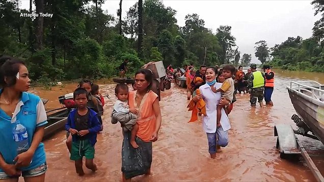 Làng mạc Lào chìm biển nước sau sự cố vỡ đập thủy điện - 13 Các nhóm bảo vệ môi trường từ nhiều năm nay vẫn đưa ra cảnh báo về các dự án đập thủy điện của Lào, bao gồm các tác động của đập này tới sông Mekong cũng như hệ sinh thái và cuộc sống của người dân địa phương. (Ảnh: Attapeu Today)