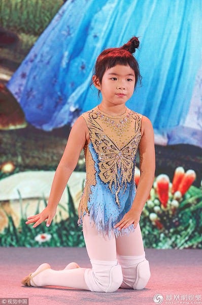 Huỳnh Dịch: Từ nữ hoàng điện ảnh tụt dốc thành “người đàn bà hư hỏng” - 11 Huỳnh Dịch: Từ nữ hoàng điện ảnh tụt dốc thành “người đàn bà hư hỏng” - 11