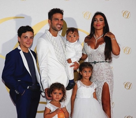 Hàng loạt ngôi sao bóng đá hiện diện trong tiệc cưới của Fabregas - 1 Cesc Fabregas vừa tổ chức tiệc hỷ cho cô vợ mới cưới