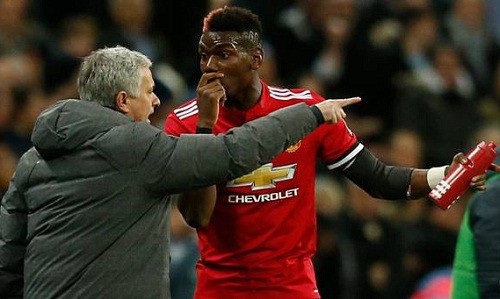 Mourinho luôn tỏ ra quá nghiêm khắc với Pogba
