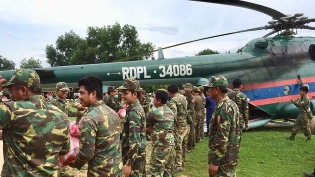 Vỡ đập tại Lào: Ít nhất 20 người chết, hơn 100 người mất tích - 2
Trực thăng tham gia cứu hộ. (Ảnh: Getty)