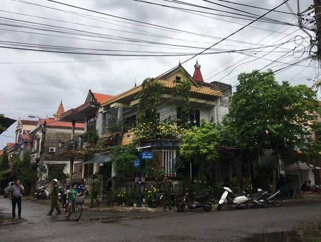 Chủ quán cà phê bị giang hồ dùng súng bắn giữa ban ngày - 1 Quán cà phê, nơi xảy ra sự việc